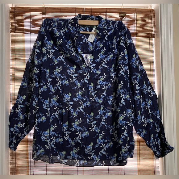 Lane Bryant Smocked Shoulder & Cuff Popover Blouse - Picture 13 of 14
